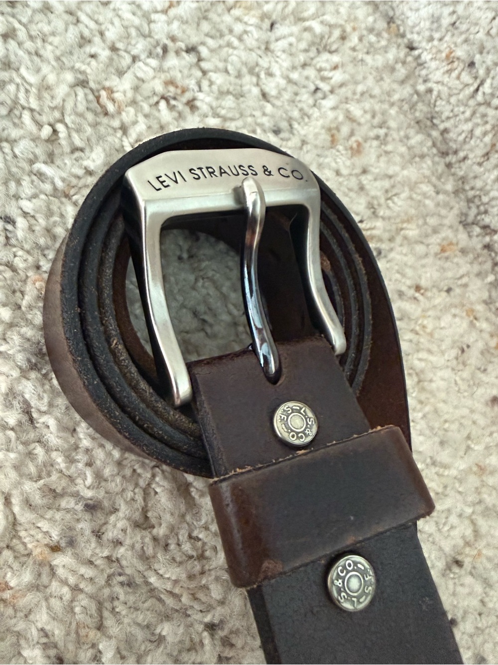 Levi Strauss & Co. Men’s Genuine Leather Dark Brown Belt, Size 36/90